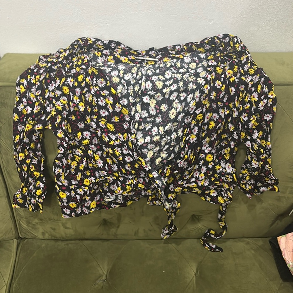 Madewell tie front cropped top